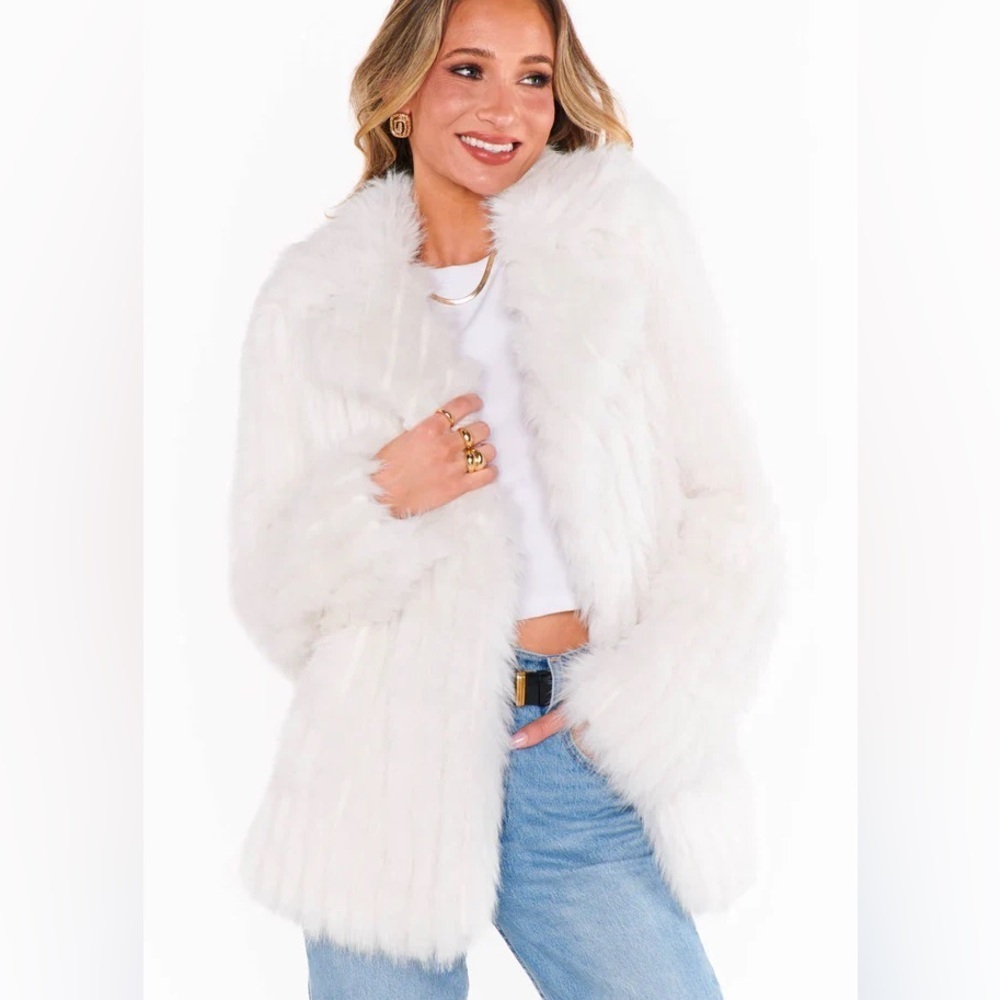 Revolve Show Me Your MuMu Salt Lake Faux Fur Coat in White Sz Xs mobwife NWT - Picture 2 of 10